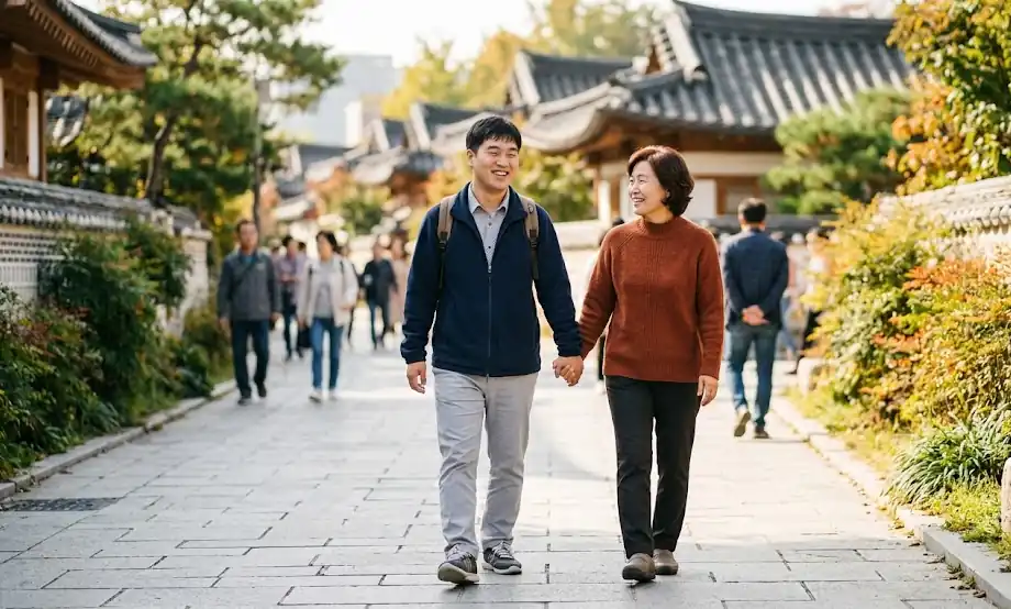종로구 발달장애인 배상책임보험과 사회활동 지원을 상징하는 산책 이미지